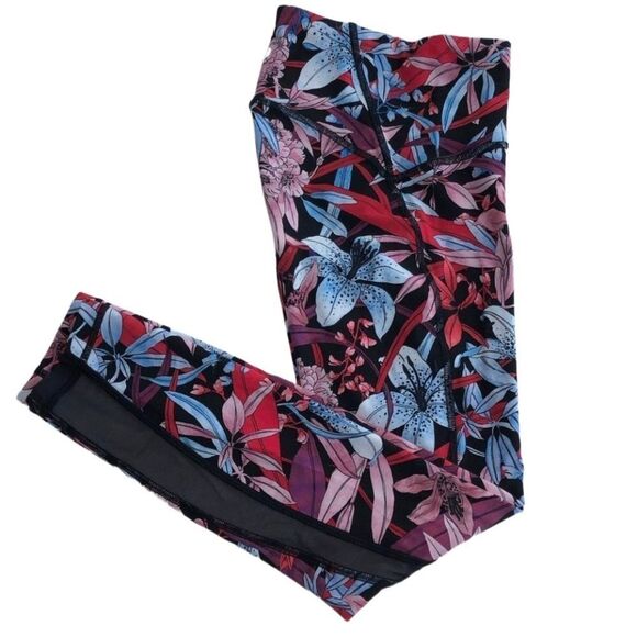 .Lululemon Train Times 7/8 Pant 25" Lush Lillies Multi - Picture 7 of 17